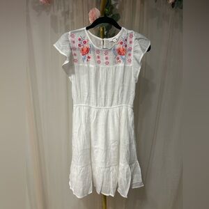 MINE Girls Embroidered Floral White Dress Boho Peasant size medium